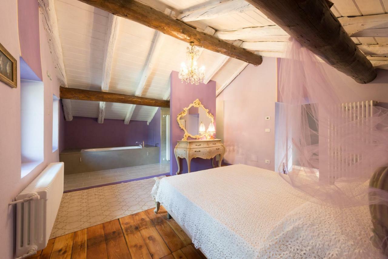 Quart De Lune - Boutique B&B Aosta Exterior foto